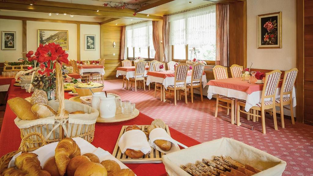 Villa Alpenhof room 2