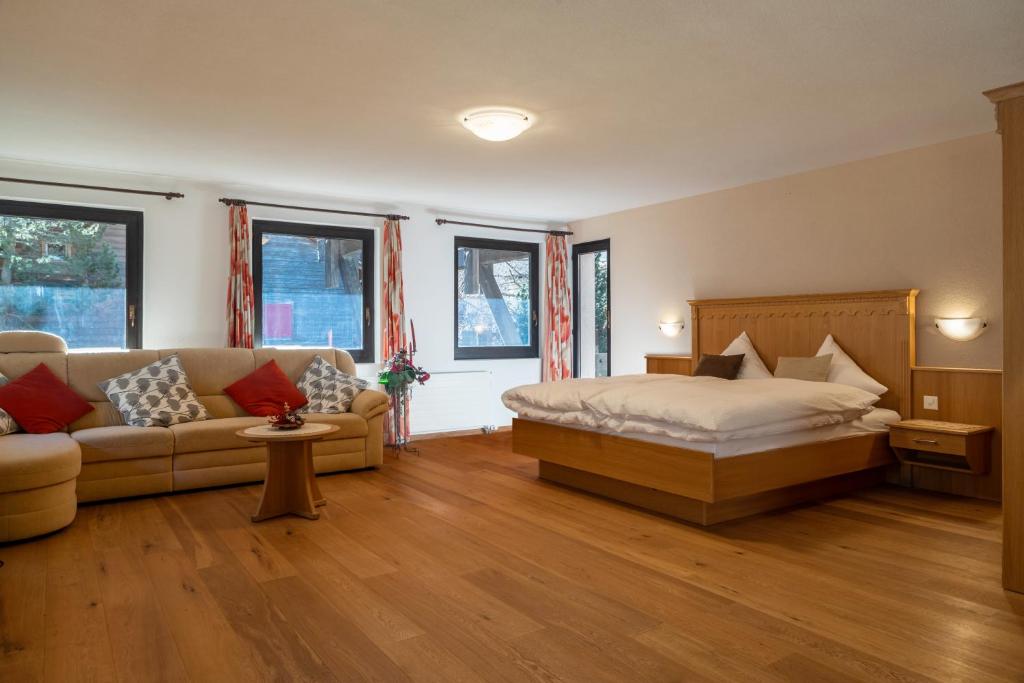 Villa Alpenhof room 4